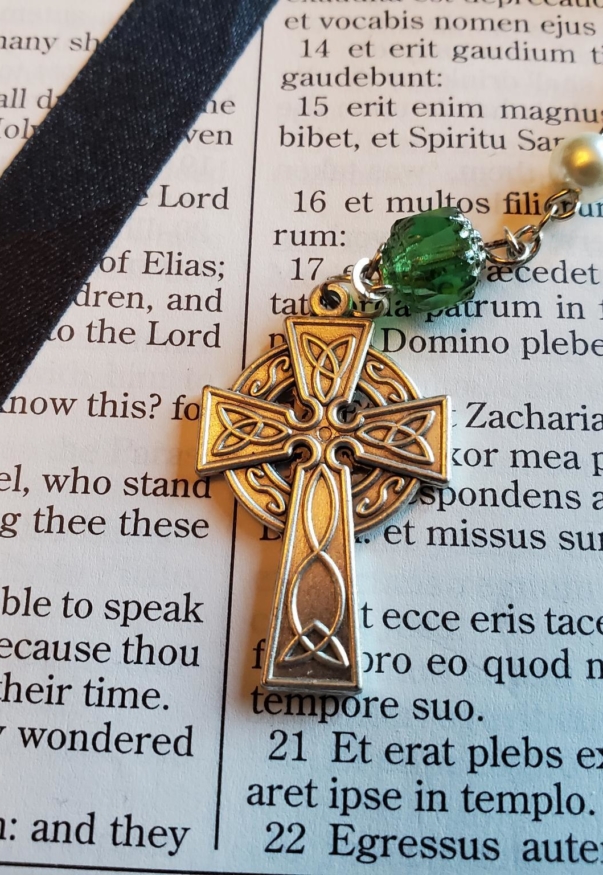 Celtic Pearl and Green Cathedral Rosary 2