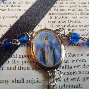 Royal Blue Our Lady of Graces Rosary 3