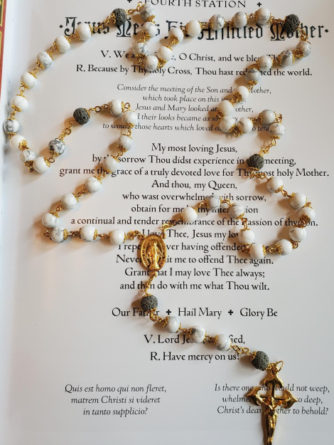 Howlite w: Gray Lava Rocks Rosary