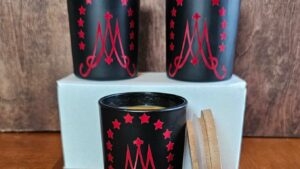Black Beeswax Candle w/ Bamboo Lid