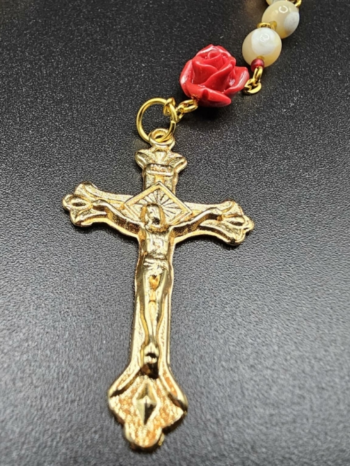 St Thérèse of Lisieux Red Rose Rosary-2