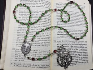 Nativity Christmas Cord Rosary